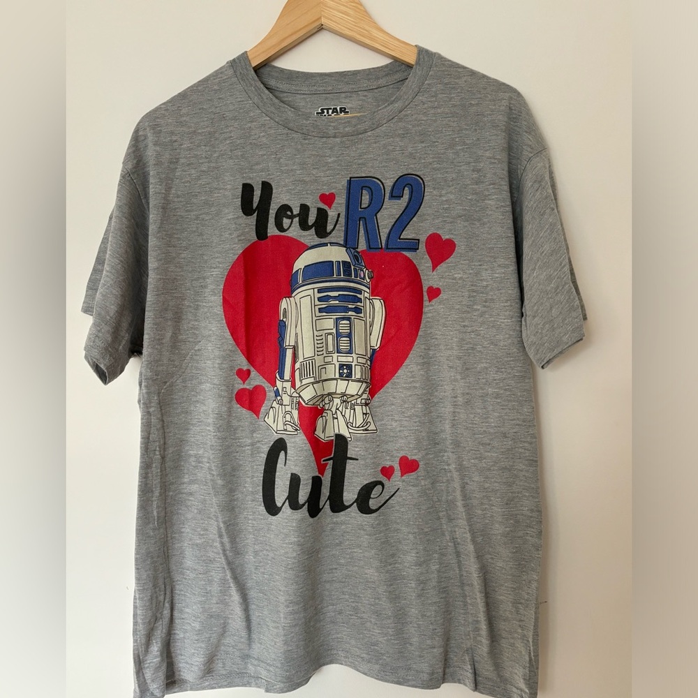 Star Wars You R2 Cute R2-D2 Tee - Picture 2 of 8